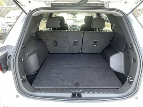 Certified 2022 Chevrolet Equinox LT image 11