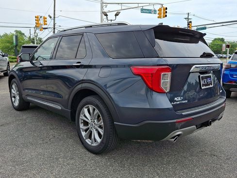 Certified 2023 Ford Explorer Limited w/ Equipment Group 301A AWD/4WD image 4