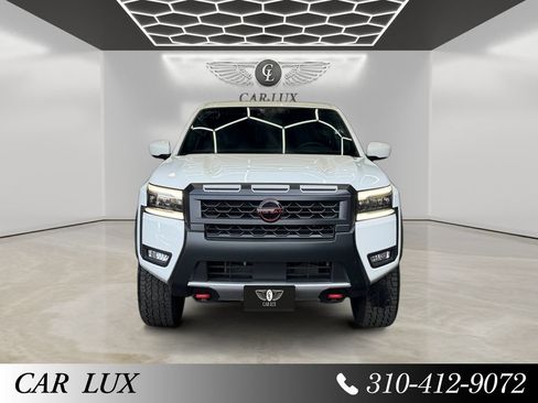 Used 2025 Nissan Frontier Pro-X RWD image 8