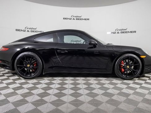 Used 2018 Porsche 911 Carrera S RWD image 3
