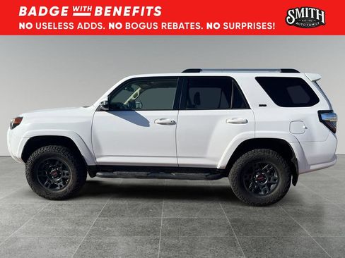 Used 2020 Toyota 4Runner SR5 Premium image 7