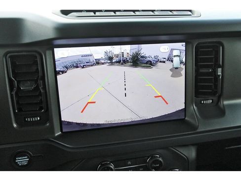 Used 2025 Ford Bronco Badlands w/ Sasquatch Package AWD/4WD image 15