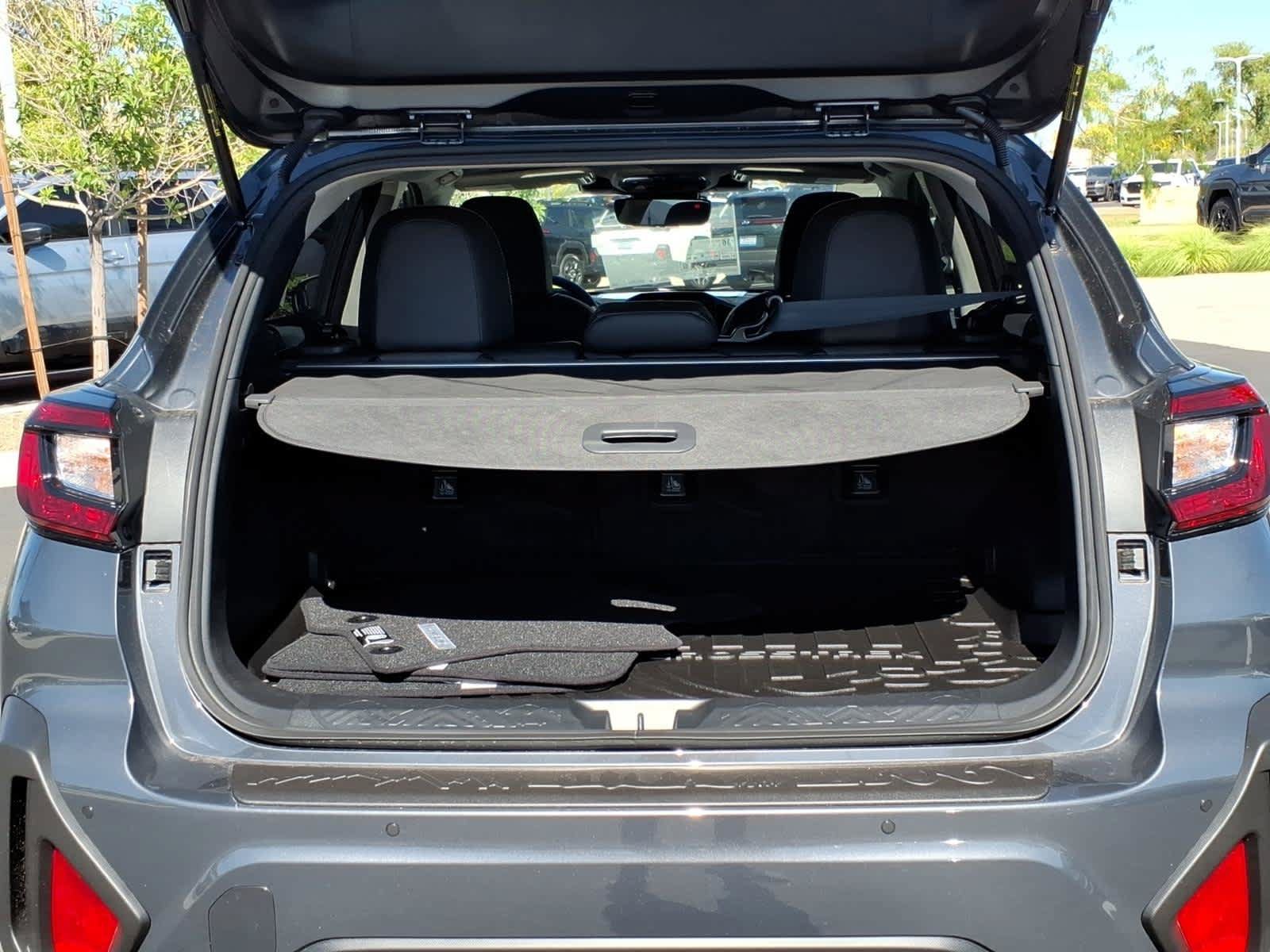 New 2026 Subaru Crosstrek 2.5i Limited w/ Crosstrek Mirror Package AWD/4WD image 11