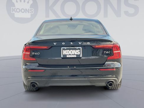 Used 2020 Volvo S60 T6 Momentum w/ Protection Package Premier image 5
