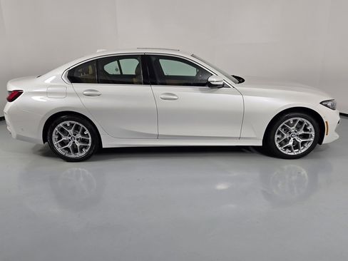 New 2026 BMW 330i xDrive Sedan w/ Premium Package image 6