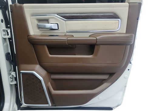 Used 2019 RAM 2500 Laramie image 28