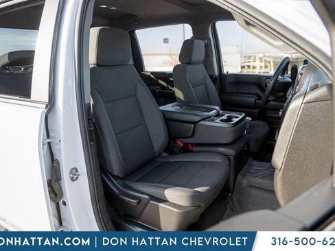 Used 2024 Chevrolet Silverado 2500 Custom w/ Custom Value Package image 27