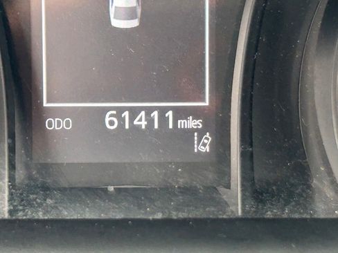 Used 2024 Toyota Camry SE image 39