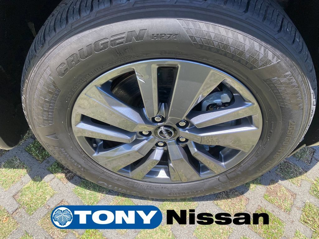 Used 2024 Nissan Pathfinder SV FWD image 19