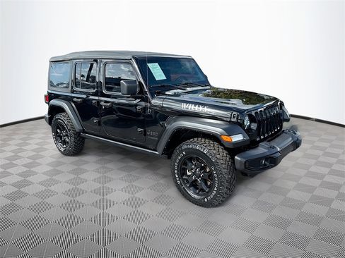 Used 2022 Jeep Wrangler Unlimited Willys image 4
