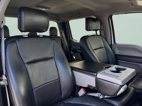 Used 2018 Ford F250 XLT w/ FX4 Off-Road Package AWD/4WD image 29