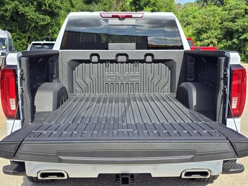 New 2026 GMC Sierra 1500 Denali Ultimate AWD/4WD image 9