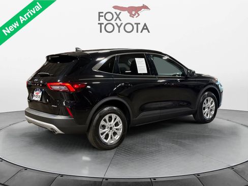 Used 2024 Ford Escape Active AWD/4WD image 6