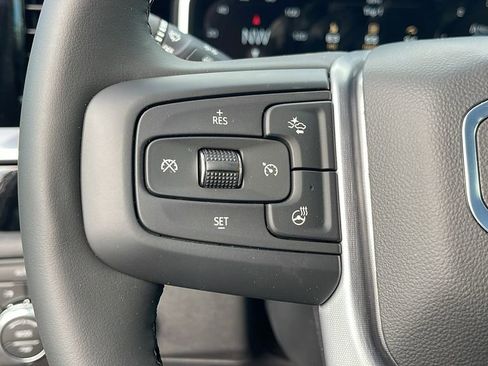 New 2026 GMC Sierra 1500 Elevation image 23