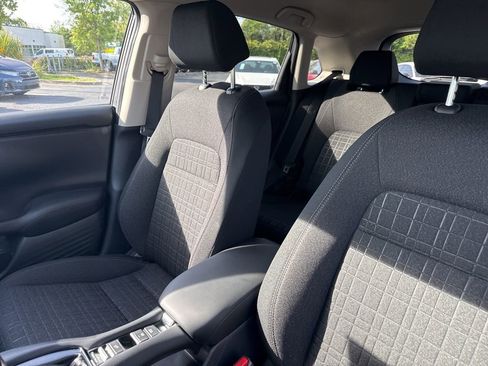 New 2026 Honda HR-V LX image 22