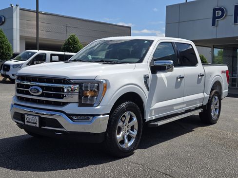 Certified 2023 Ford F150 Lariat w/ Trailer Tow Package AWD/4WD image 2