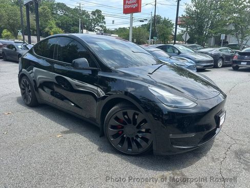 Used 2023 Tesla Model Y Performance AWD/4WD image 4
