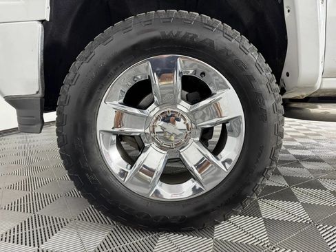 Used 2014 Chevrolet Silverado 1500 LT AWD/4WD image 37
