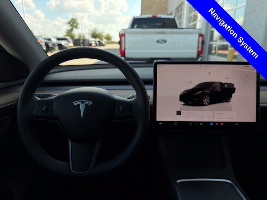 Used 2023 Tesla Model Y Long Range AWD/4WD image 6