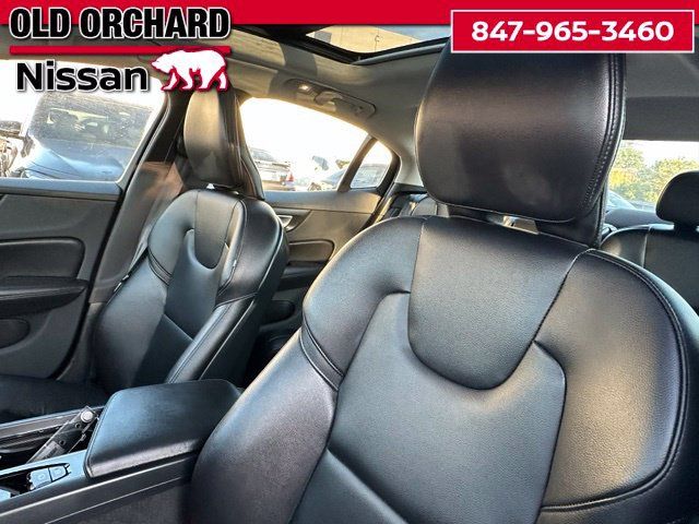 Used 2024 Volvo S60 B5 Core AWD/4WD image 14