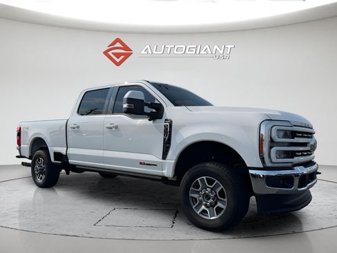 Used 2023 Ford F350 Lariat w/ Lariat Ultimate Package AWD/4WD image 13