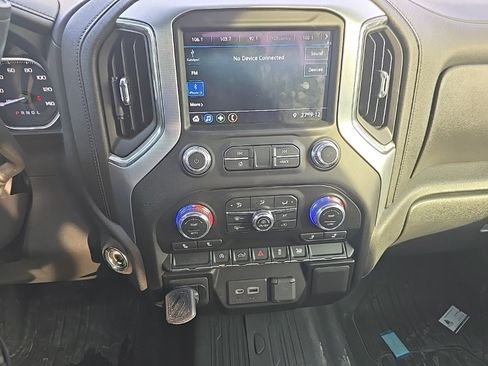 Used 2022 GMC Sierra 1500 Elevation image 19