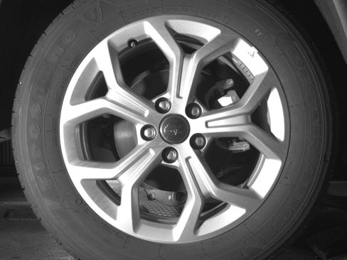 Used 2025 Jeep Compass Latitude image 15