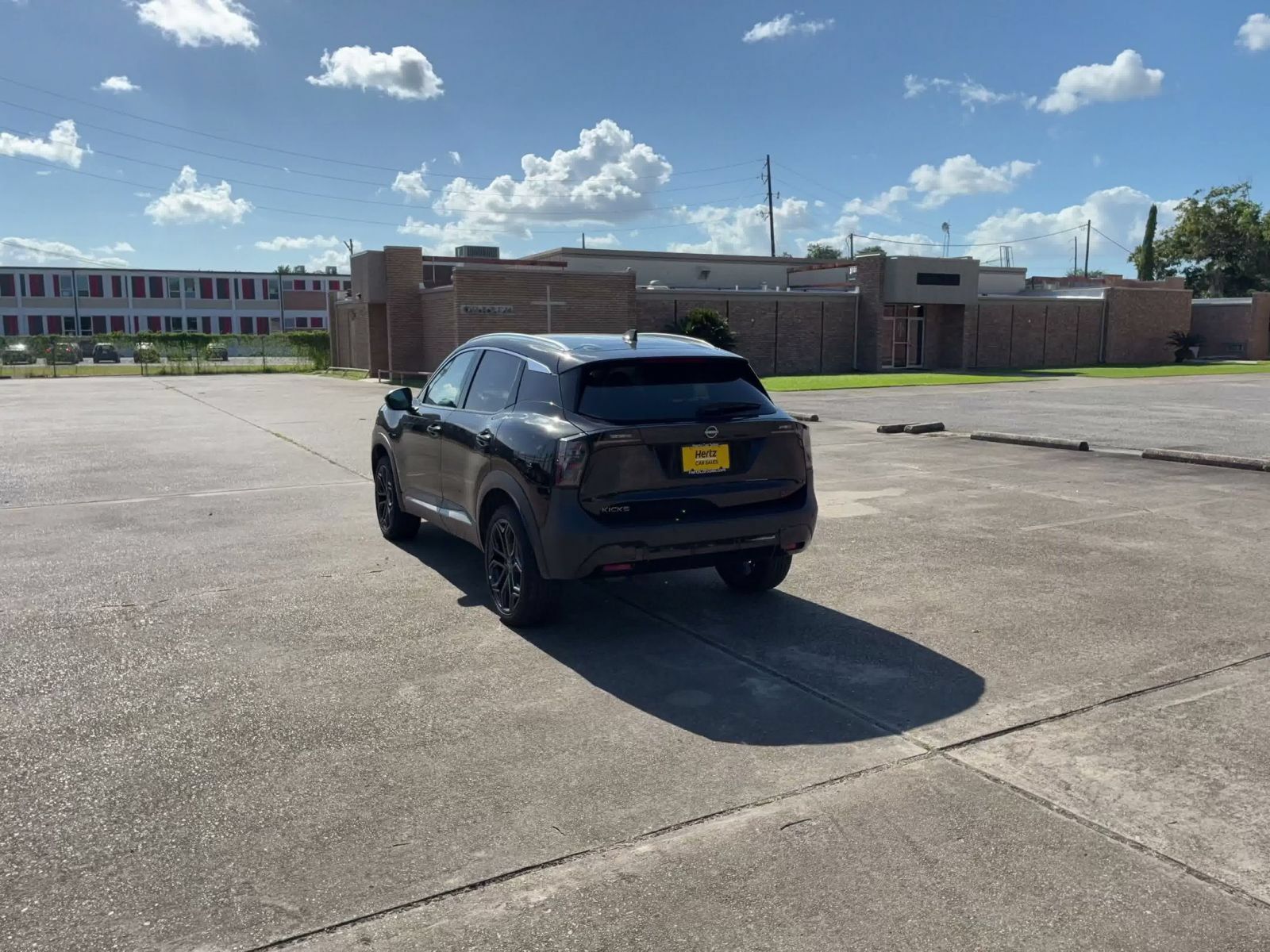 Used 2026 Nissan Kicks SR FWD image 10