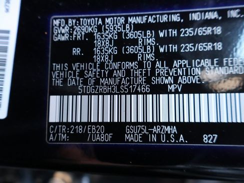 Used 2020 Toyota Highlander XLE image 39