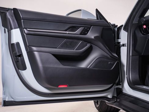 New 2025 Porsche Taycan 4 Cross Turismo image 25