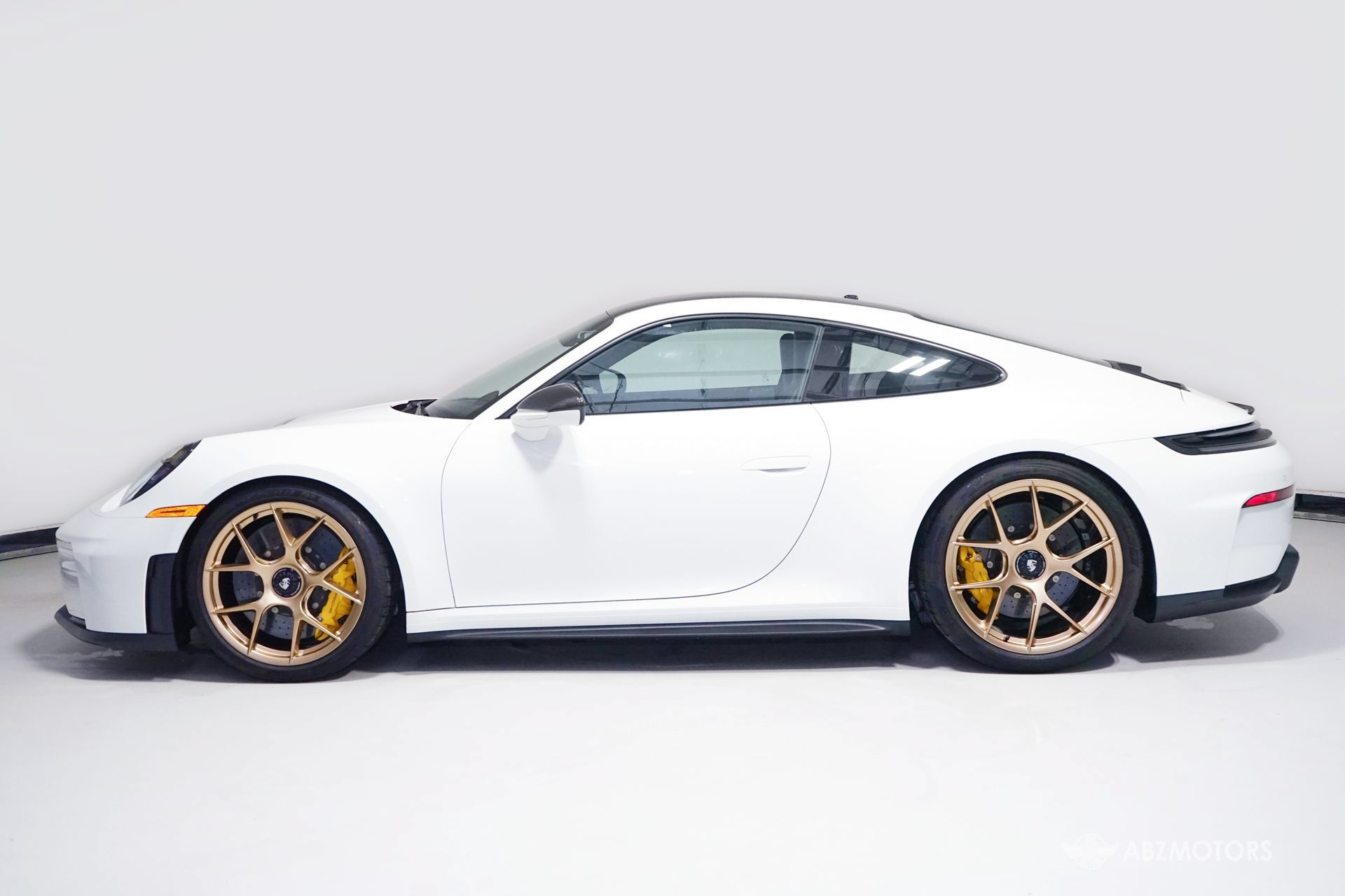 Used 2026 Porsche 911 GT3 RWD image 4