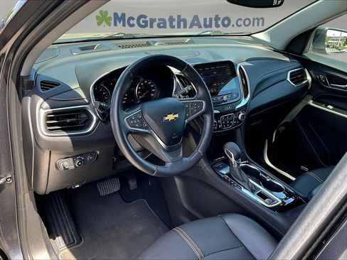 Used 2022 Chevrolet Equinox Premier AWD/4WD image 19
