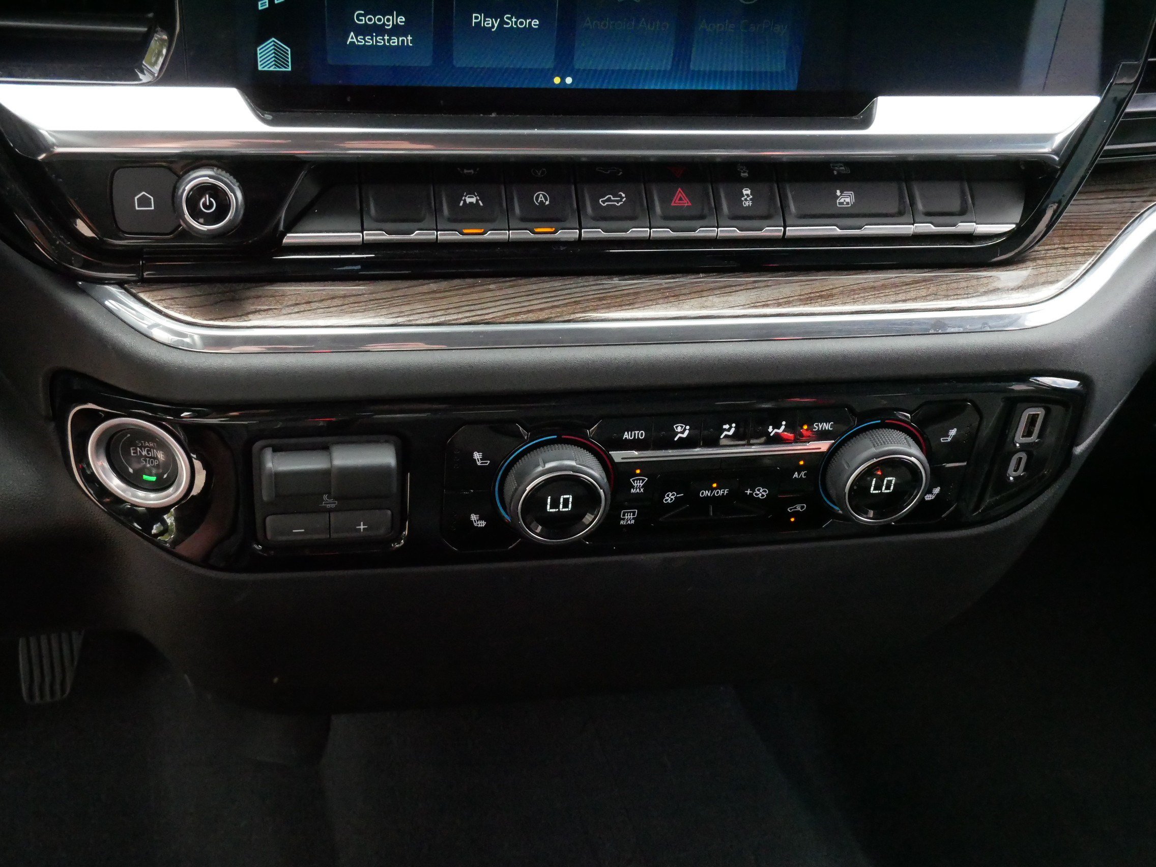 Used 2024 Chevrolet Silverado 1500 RST w/ Protection Package AWD/4WD image 23
