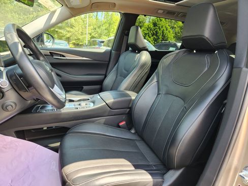 Certified 2023 INFINITI QX60 Luxe w/ Cargo Package AWD/4WD image 10