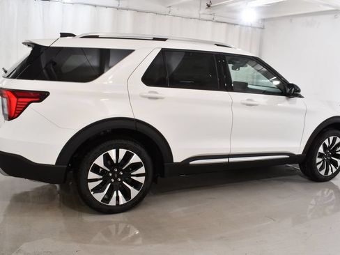 New 2026 Ford Explorer Platinum w/ LUX Leather Package AWD/4WD image 11
