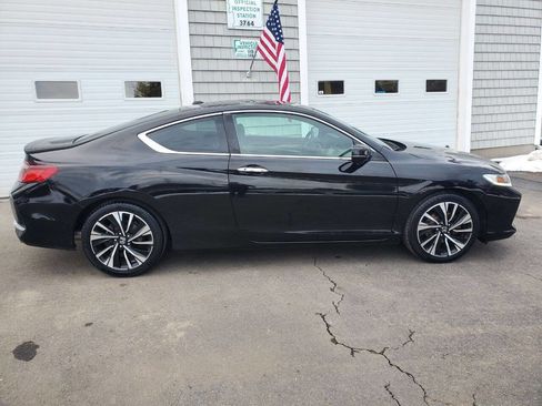 Used 2017 Honda Accord EX-L image 8
