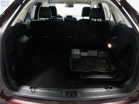 Certified 2024 Ford Edge SEL w/ Convenience Package image 18