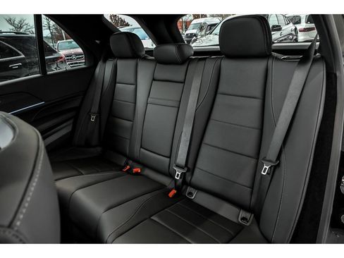 New 2026 Mercedes-Benz GLE 350 4MATIC image 11