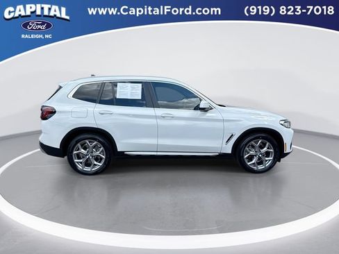 Used 2023 BMW X3 sDrive30i w/ Premium Package RWD image 9