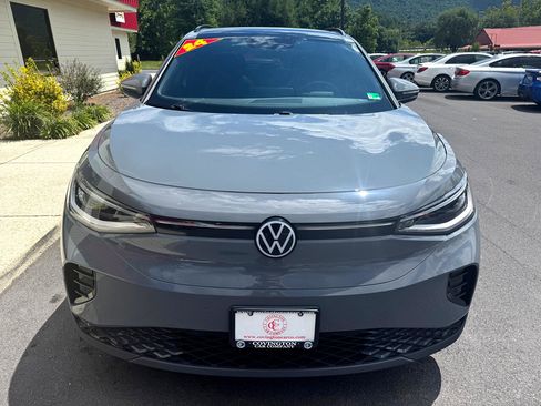 Used 2024 Volkswagen ID.4 S image 9