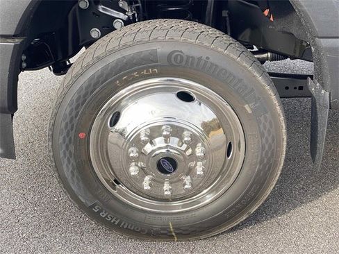 New 2026 Ford F550 4x4 Crew Cab Super Duty image 28