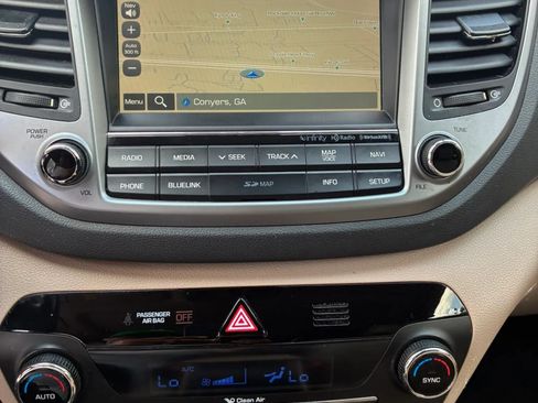 Used 2017 Hyundai Tucson Limited w/ Limited Ultimate Package 03 FWD image 20