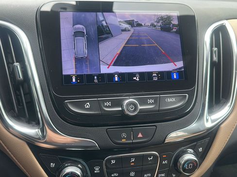 Used 2022 Chevrolet Equinox Premier AWD/4WD image 33