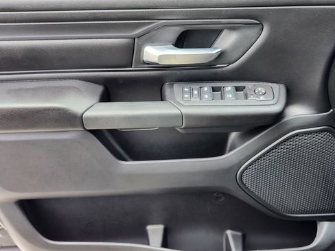 New 2026 RAM 1500 Express AWD/4WD image 21