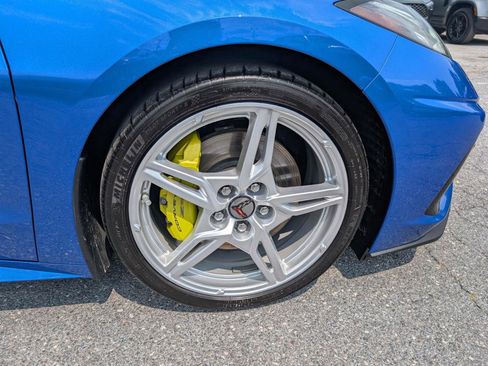 Used 2023 Chevrolet Corvette Stingray Premium Cpe w/ Z51 Performance Package image 9