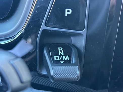 Used 2025 Porsche Cayenne E-Hybrid image 23