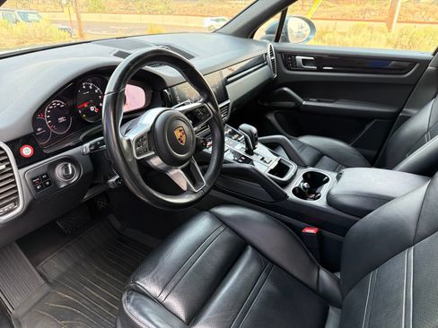 Used 2019 Porsche Cayenne AWD/4WD image 20