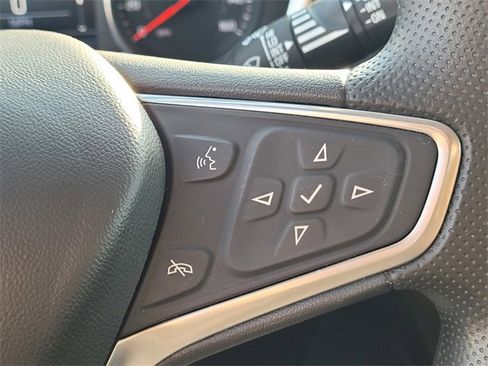 Used 2023 Chevrolet Equinox LT w/ LPO, Floor Liner Package image 15