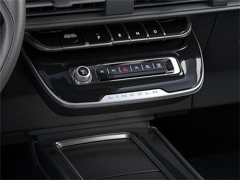 New 2026 Lincoln Corsair Premiere AWD/4WD image 15