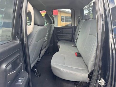 Used 2014 RAM 1500 ST w/ ST Popular Equipment Group AWD/4WD image 12
